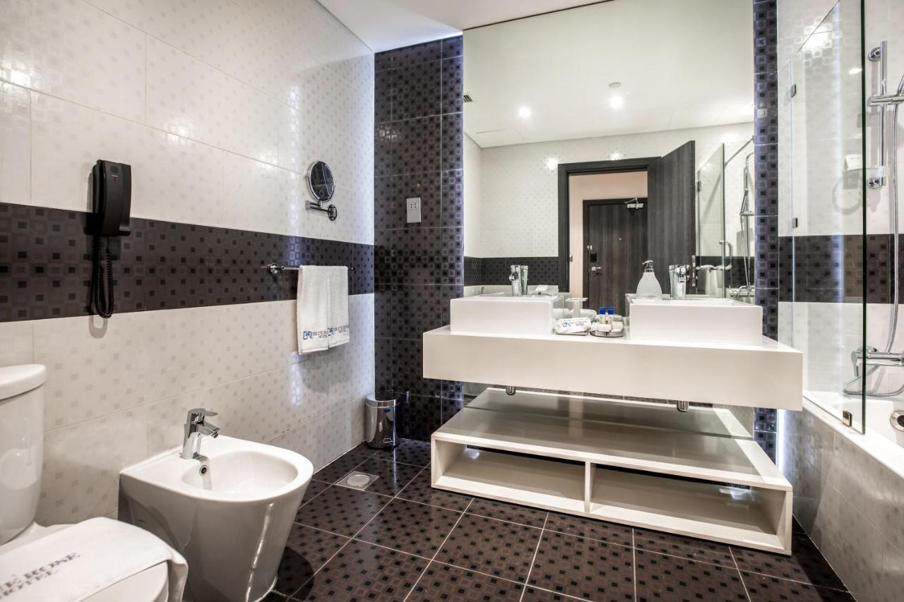 New Blue Rose Hotel Doha Exterior photo